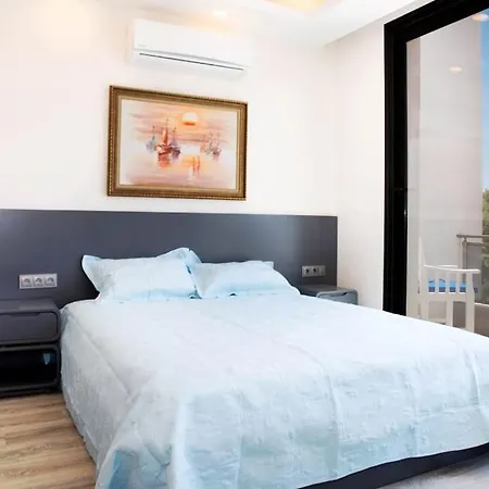 Villa Bd-409 Ortakent 4 Ozel Havuzlu *