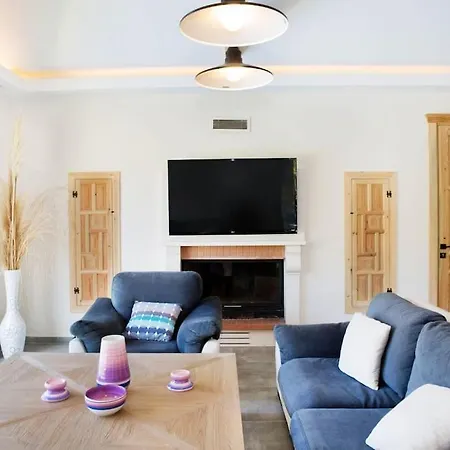Villa Bd-409 Ortakent 4 Ozel Havuzlu Bodrum